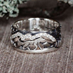 Anillo de lobo bajo las estrellas, joyería vintage de mano
