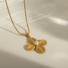 Joyería al por mayor, estilo clásico básico, flor, acero inoxidable 304, perlas artificiales, chapado en oro de 18 quilates, pendientes, collar con incrustaciones.