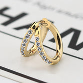 Pendientes de circonita de acero y titanio con incrustaciones de color sólido de estilo simple de 1 pieza