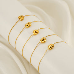 Pulseras informales de acero inoxidable 304 chapadas en oro de 18 quilates con letras de estilo sencillo al por mayor