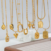 Collar con colgante de acero inoxidable 304 con diseño de mariposa floral y estilo clásico, joyería al por mayor