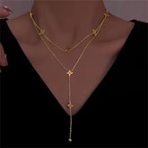 Collar con colgante chapado en acero y titanio de color sólido con diseño de dibujos animados al por mayor