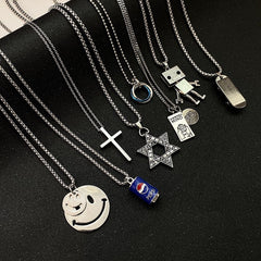 Collar de acero de titanio con colgante de aleación de hip-hop para hombre y mujer.