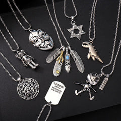Collar de acero de titanio con colgante de aleación de hip-hop para hombre y mujer.