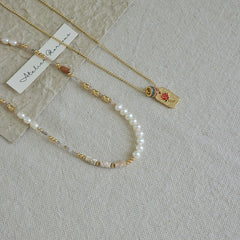 Natural Pearl Necklace Beaded Clavicle Chain Gold Glazed Pendant