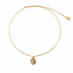 Collar de cadena de clavícula para mujer con colgante de cobre completo.