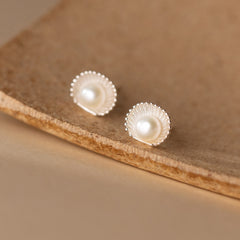 Natural freshwater pearl shell stud earrings 2 pairs