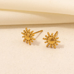 1 Pair Scallop Moon Cherry Plating 304 Stainless Steel 18K Gold Plated Ear Studs (Min 2 pairs)