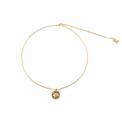 Collar de cadena de clavícula para mujer con colgante de cobre completo.