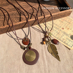 Vintage Feather Necklace Women's Stacked Beaded Clavicle Chain Bohemian Accessories