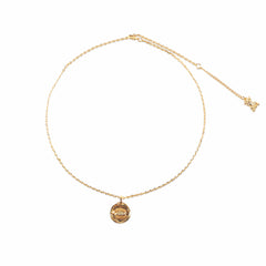 Collar de cadena de clavícula para mujer con colgante de cobre completo.