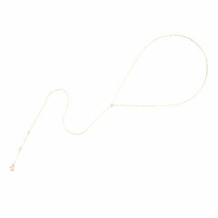 Collar con cadena en forma de Y y perla de imitación en la parte posterior