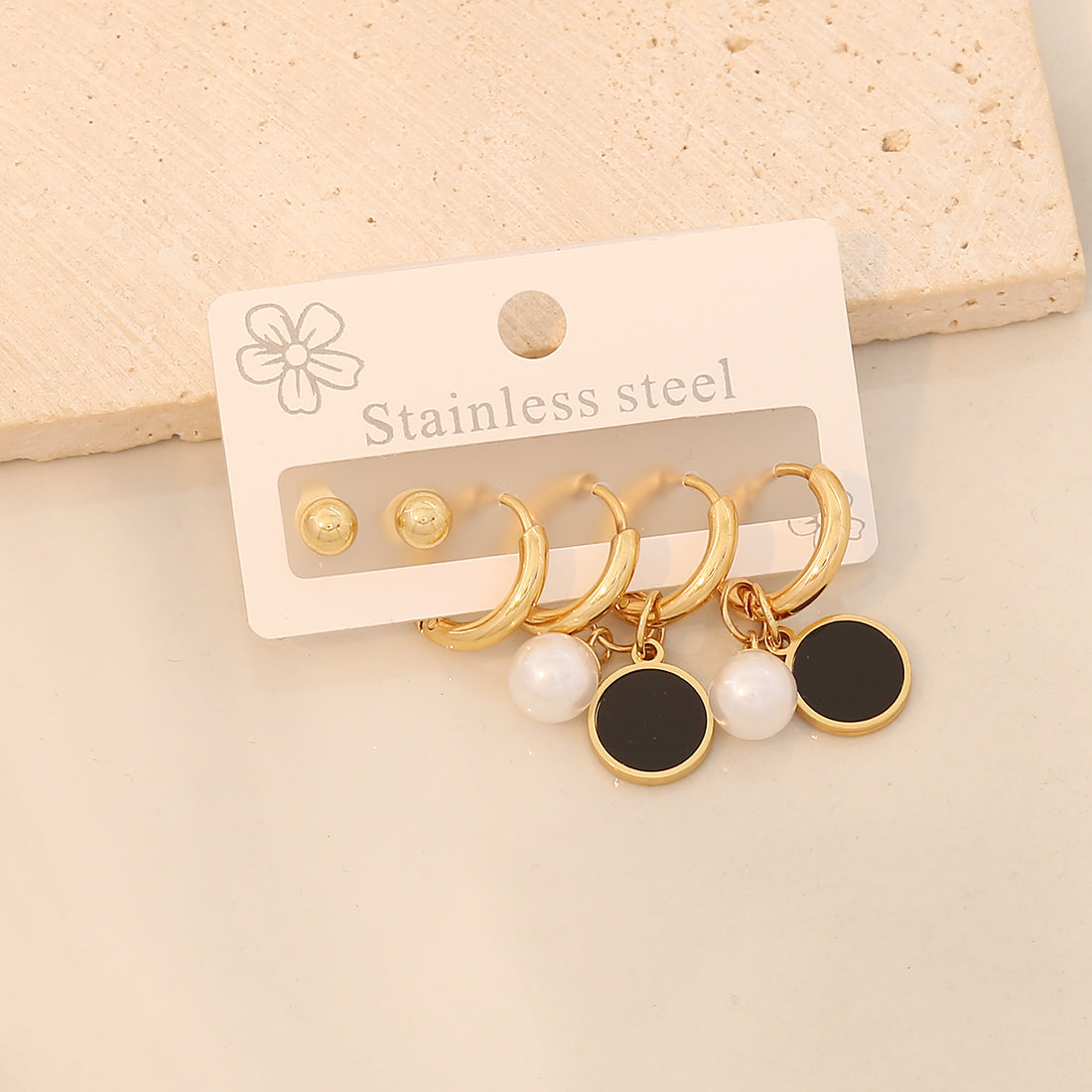 3 pares de aretes colgantes de acero inoxidable 304 chapados en oro de 18 quilates con diseño de estrella de viaje de estilo simple
