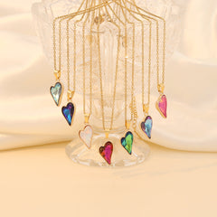 Collar con colgante de acero inoxidable 304 con incrustaciones de cristal y baño de oro de 18 quilates, estilo simple, joyería al por mayor.