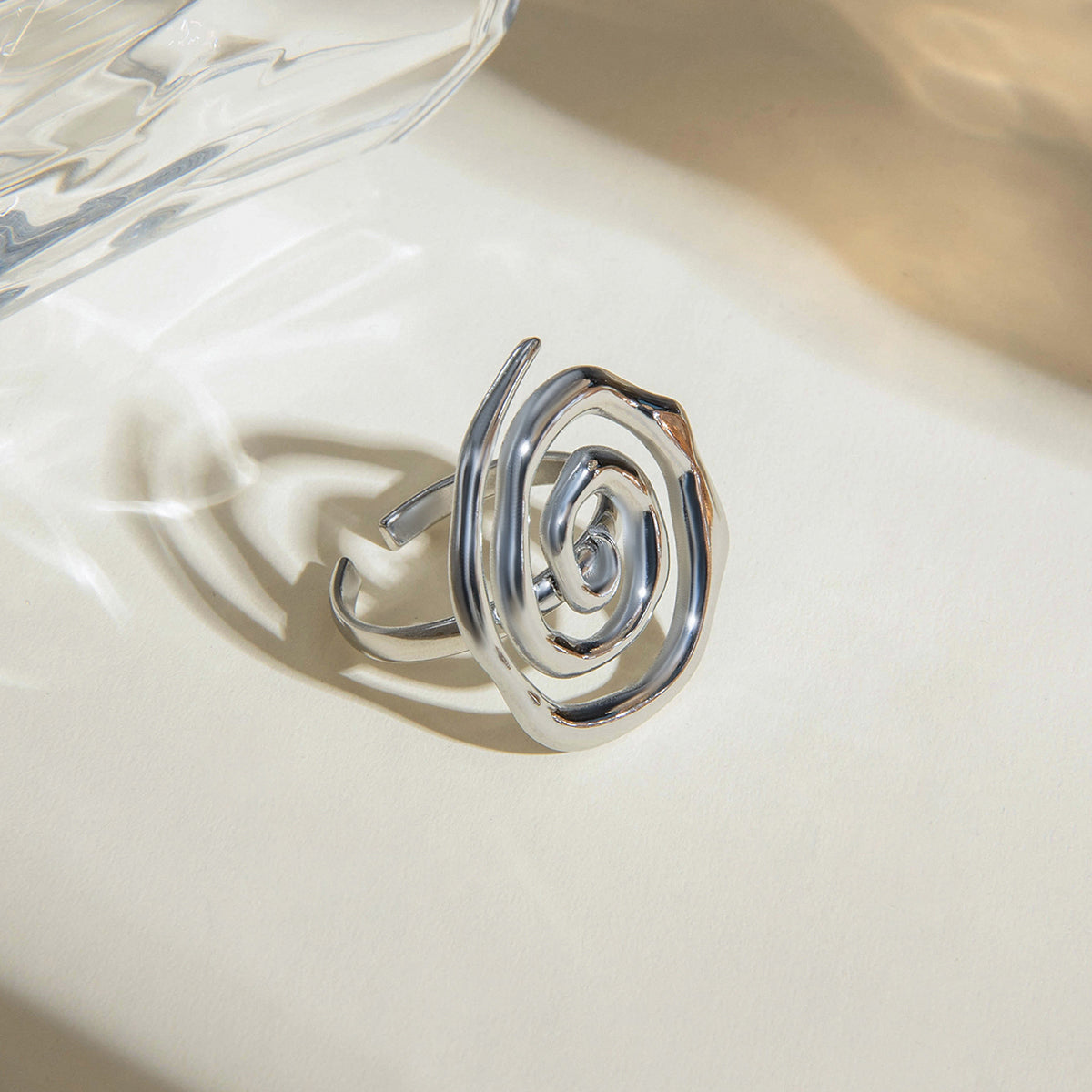 Anillos abiertos chapados en oro de 18 quilates con rosca en espiral estilo IG, de acero inoxidable 304.