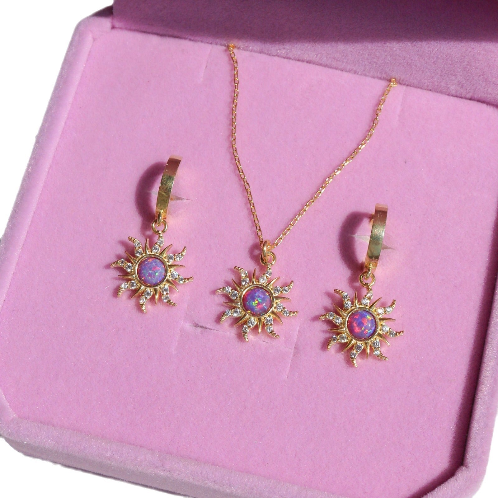 Anillos, pendientes y collar con incrustaciones de sol, ópalo artificial y circonitas, estilo informal, sencillo y chapado en oro y cobre.