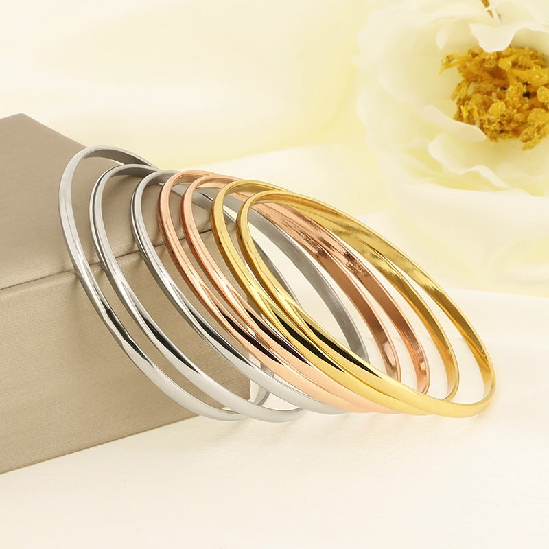 Pulsera de acero inoxidable 304 chapada en oro de 18 quilates, estilo simple, color sólido, disponible al por mayor (1 juego) 