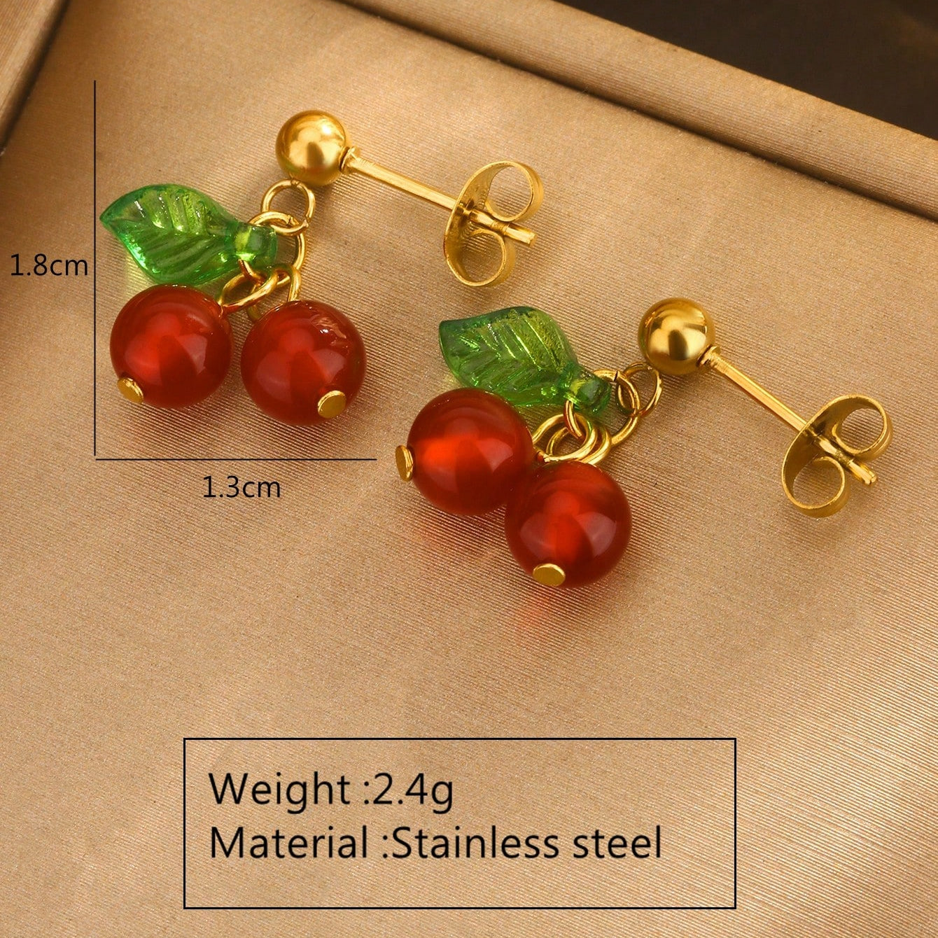 1 par de pendientes colgantes de acero inoxidable 304 chapados en oro de 18 quilates con forma de fruta dulce.
