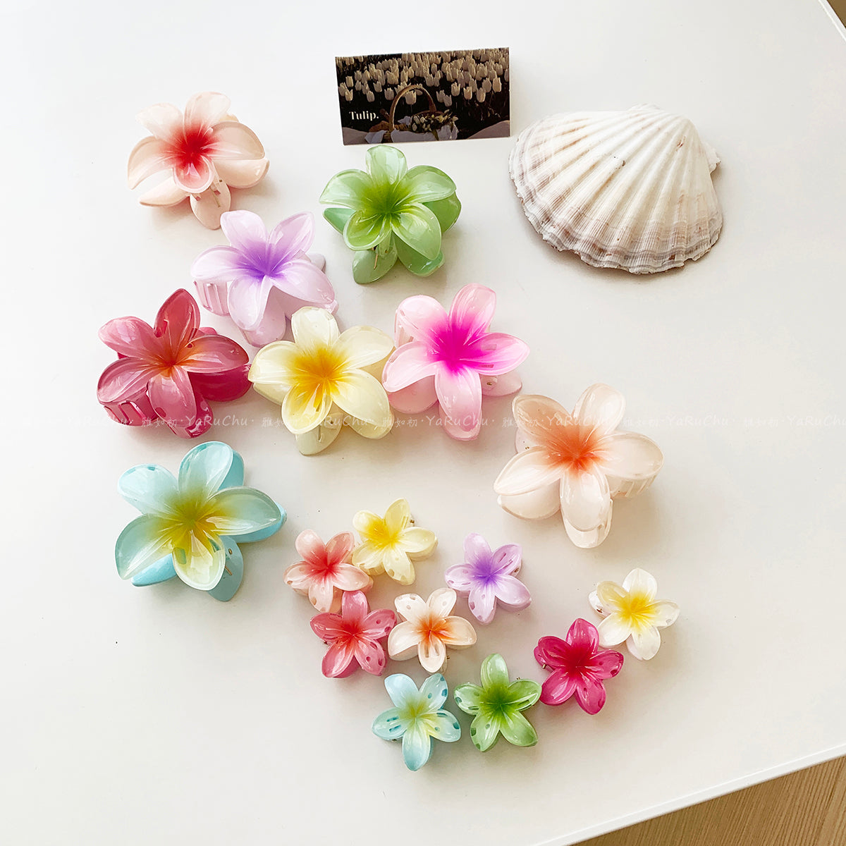 Pinzas para el pelo de plástico con diseño de flores dulces y bonitas para mujer