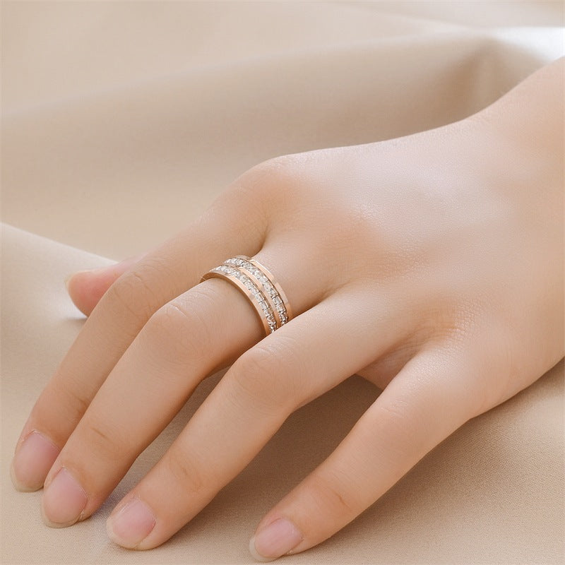 Anillos con incrustaciones de circonitas de acero y titanio geométricos de estilo clásico y moderno básico de joyería al por mayor 