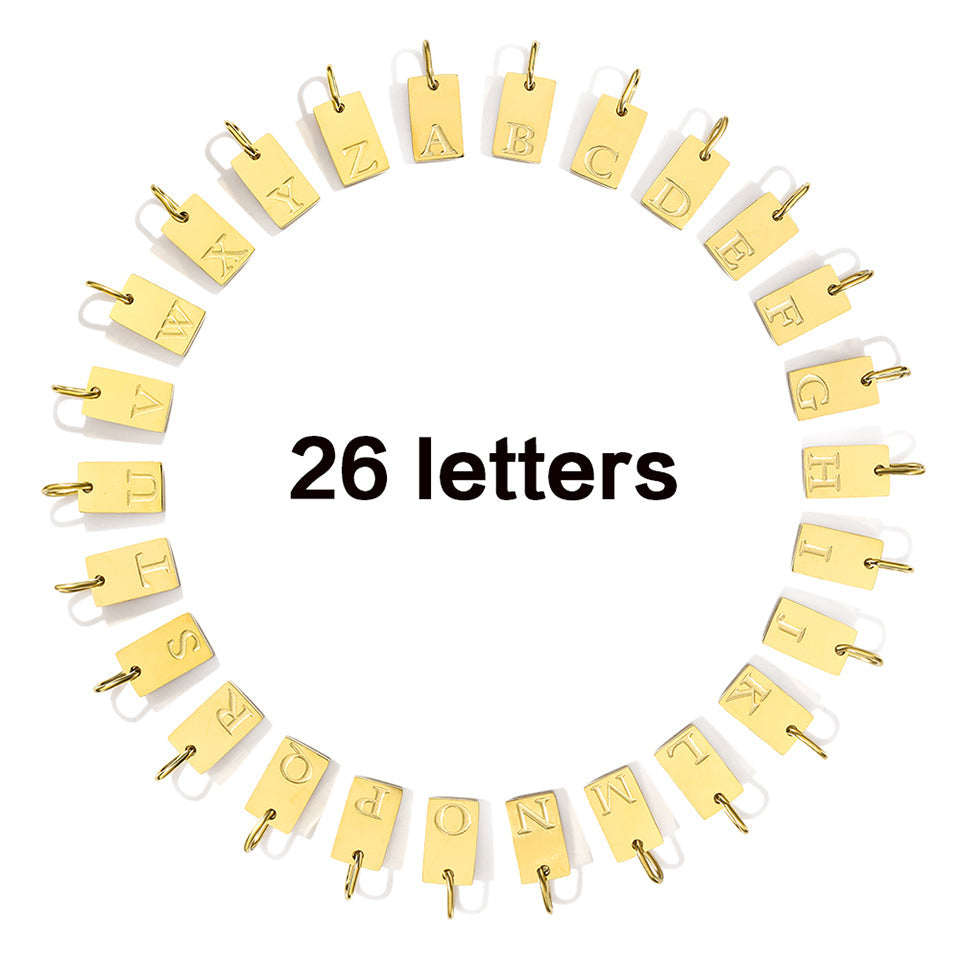 1 pieza de 10 x 6 mm, colgante de letra chapado en oro de 14 quilates de acero inoxidable 304 