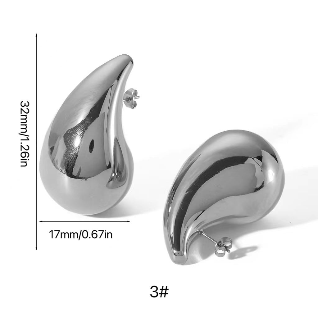 1 par de pendientes de gota de agua de estilo clásico y sencillo, chapados en acero inoxidable 316L y oro de 18 quilates.