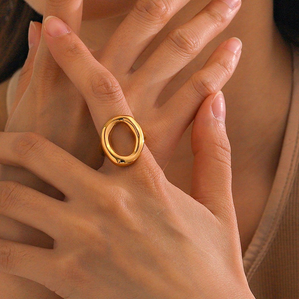 Anillos huecos de acero inoxidable 304 chapados en oro de 18 quilates, estilo clásico, casual, color sólido, joyería al por mayor