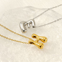 Collar con colgante de letra clásica de acero inoxidable 304 chapado en oro de 18 quilates, joyería al por mayor