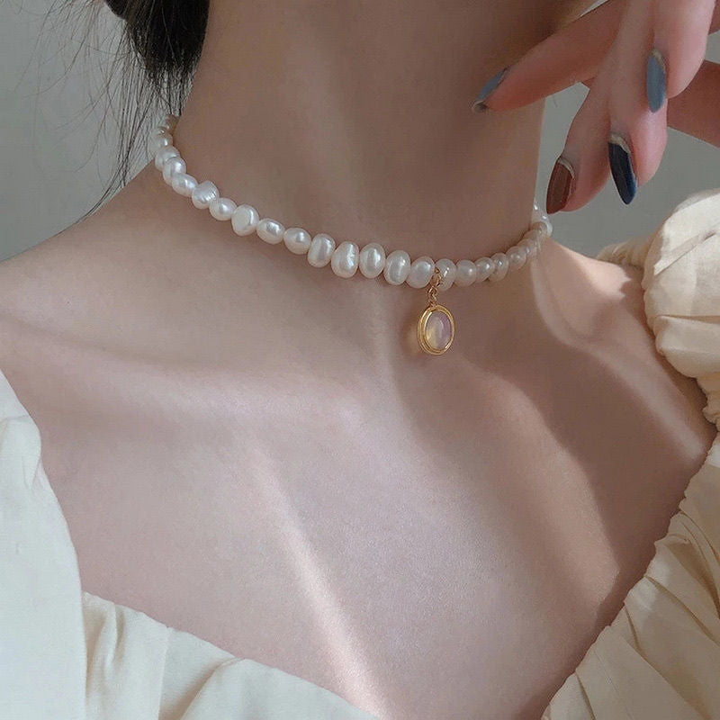Collar de perlas con costura de amor, diseño japonés y coreano, cadena de clavícula de nicho de lujo ligero de alta calidad, nuevo collar para mujer