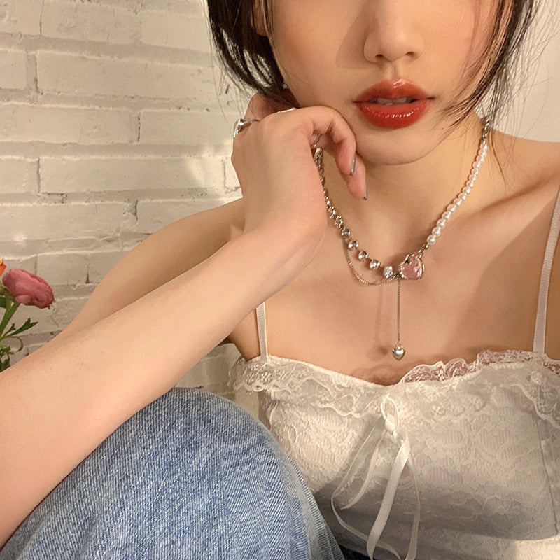 Collar de perlas con costura de amor, diseño japonés y coreano, cadena de clavícula de nicho de lujo ligero de alta calidad, nuevo collar para mujer