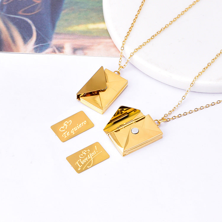 Collar con colgante chapado en oro de 18 quilates de acero inoxidable 304 con sobre "Te amo", estilo IG, estilo sencillo