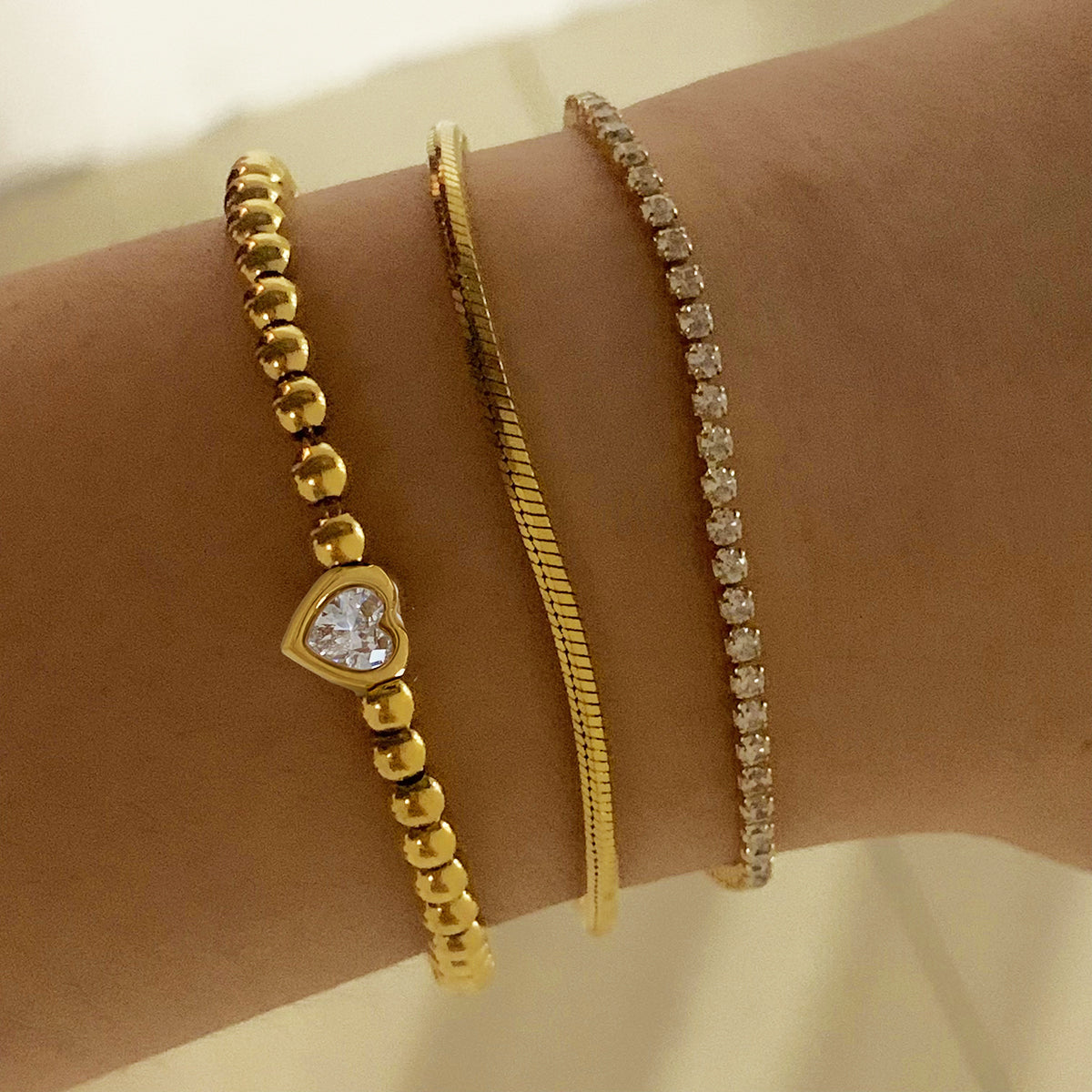 Joyería al por mayor, estilo moderno, estilo simple, forma de corazón, acero inoxidable 304, circonita, chapado en oro de 16 quilates, chapado en oro blanco, chapado en oro, pulseras y collares. 