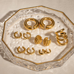 1 par de aretes asimétricos de acero inoxidable 304 chapados en oro de 18 quilates con forma de C, estilo IG, para vacaciones