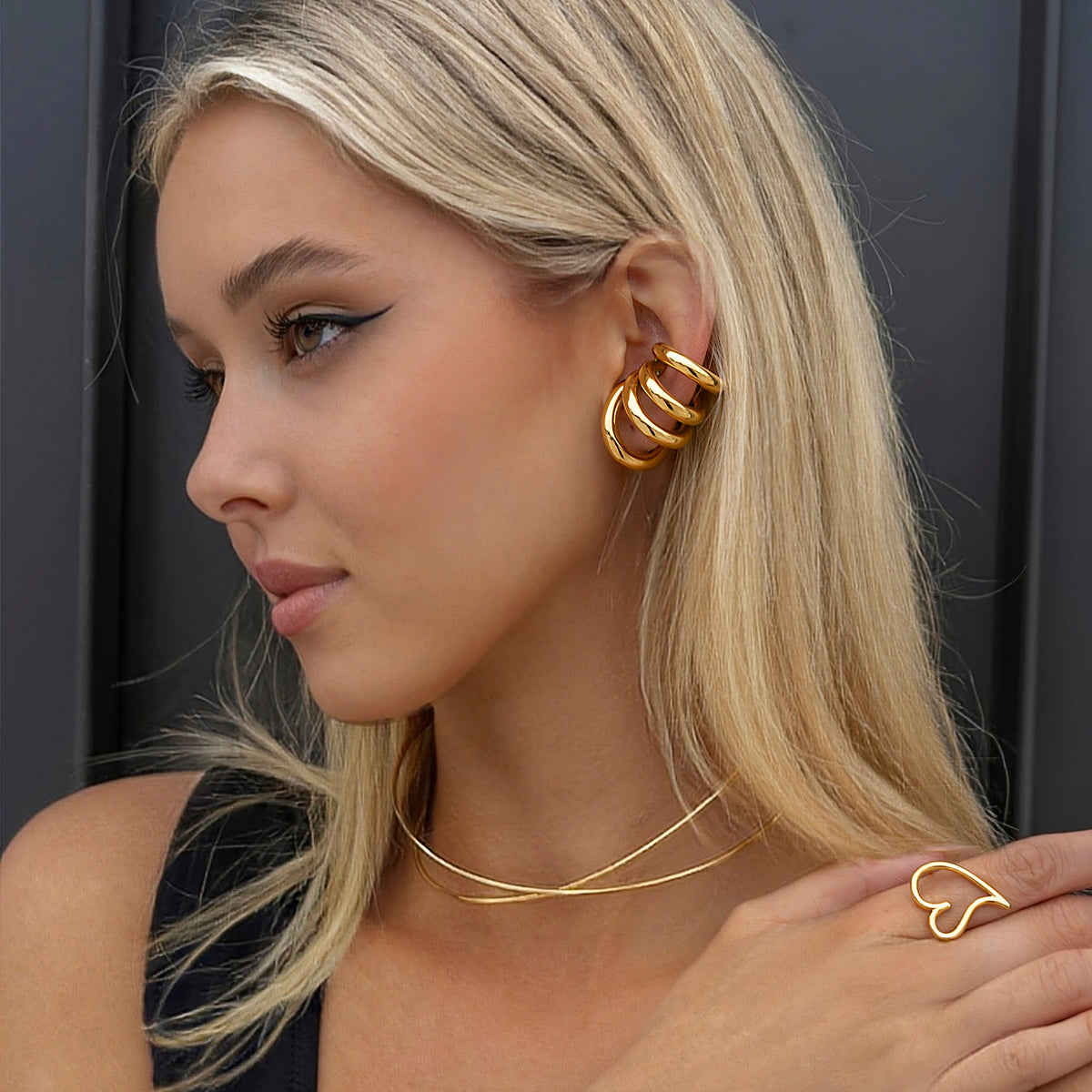 1 par de aretes asimétricos de acero inoxidable 304 chapados en oro de 18 quilates con forma de C, estilo IG, para vacaciones