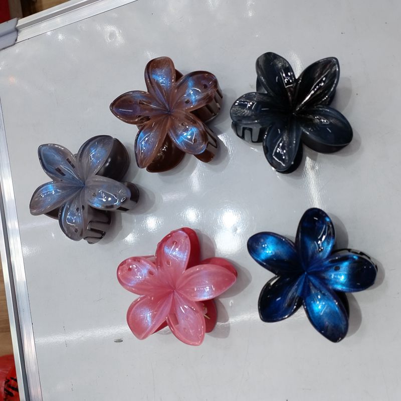 Pinzas para el pelo acrílicas con flores dulces para mujer
