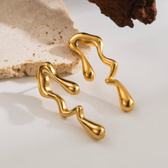1 par de pendientes estilo IG, estilo francés, estilo simple, irregulares, forma de corazón, color sólido, chapados en aceite a presión, de acero inoxidable 304, chapados en oro de 18 quilates. 
