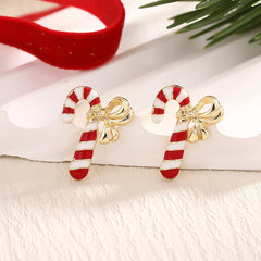 1 par de pendientes de aleación chapados en estilo nórdico con diseño de árbol de Navidad, muñeco de nieve y copo de nieve.
