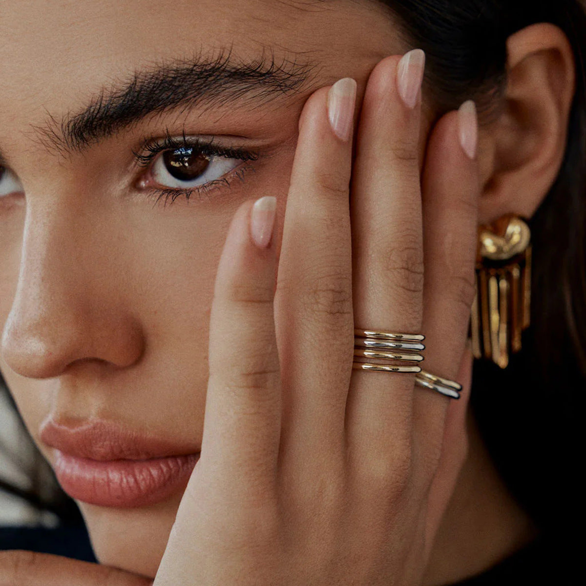 Anillos abiertos chapados en acero inoxidable 304 con diseño geométrico clásico, estilo glamuroso y sencillo.