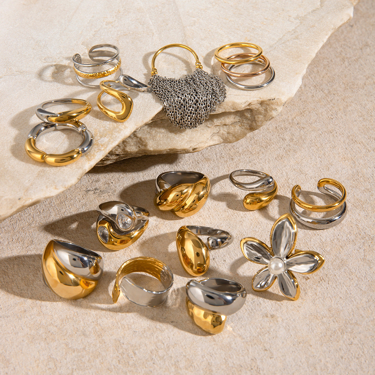 Anillos abiertos chapados en acero inoxidable 304 con diseño geométrico clásico, estilo glamuroso y sencillo.