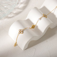 Pulseras de acero inoxidable 304 con circonita acrílica bañadas en oro de 18 quilates, estilo clásico, con diseño de flor de viaje, a granel.