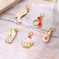 1 pieza/paquete de 15 x 12 mm, 16 x 6 mm, 16 x 9 mm, agujero de 3 a 3,9 mm, cobre chapado en oro de 18 quilates, botas para pastel, zapatos, accesorios de joyería, colgante.