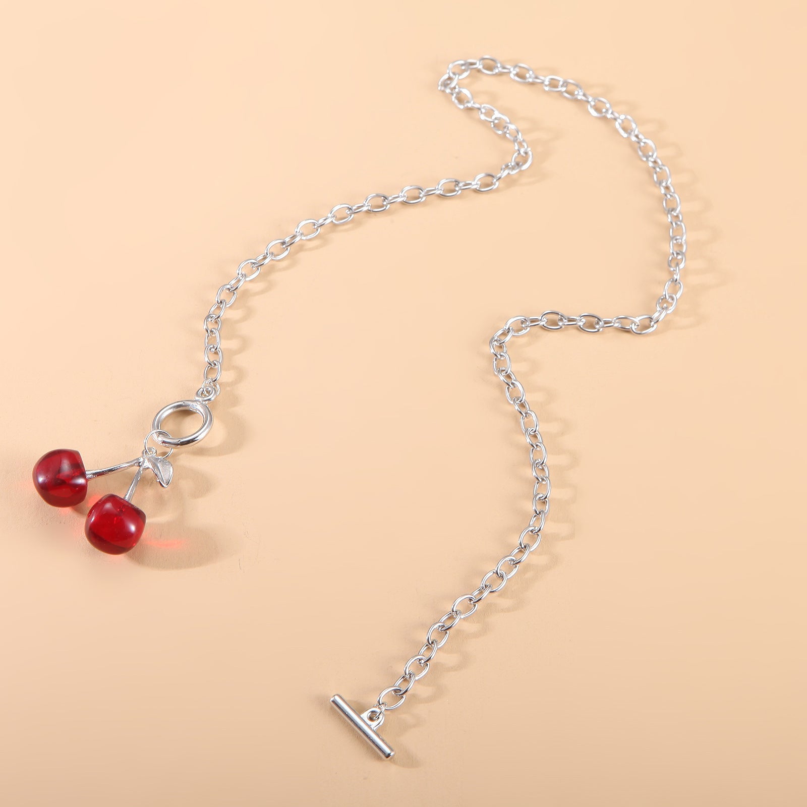 Collar de cereza negra para mujer, cadena de clavícula de chica oscura, estilo coreano, collar retro de celebridades de Internet, joyería 