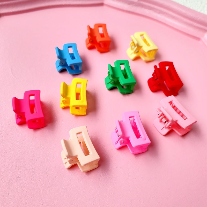 Pinza pequeña de 2,5 cm de color caramelo con diseño de Internet, color rojo, para el flequillo, para el pelo roto, accesorios para el pelo (por par) 