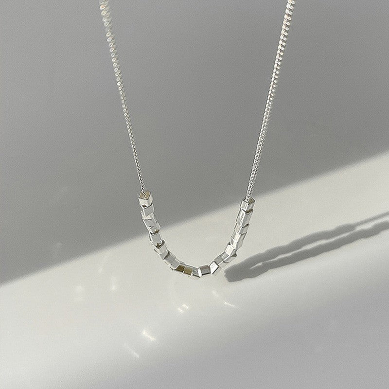 Collar versátil de perlas para mujer, cadena de clavícula que no se decolora, joyería 