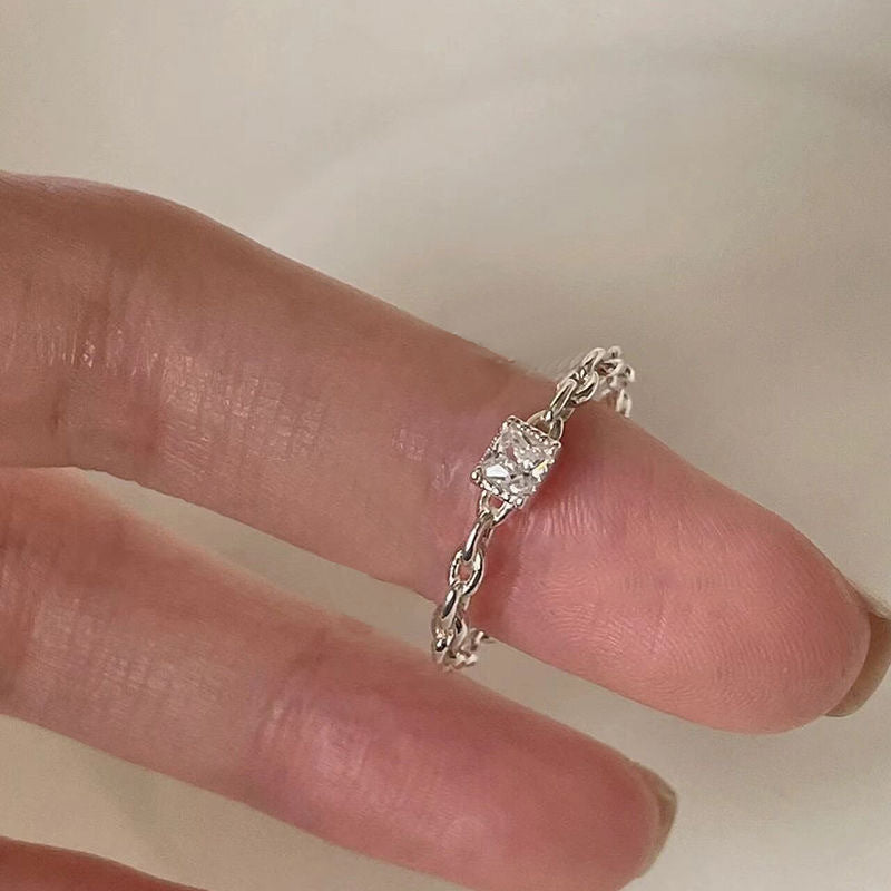Anillo de circonita hembra apertura ajustable 