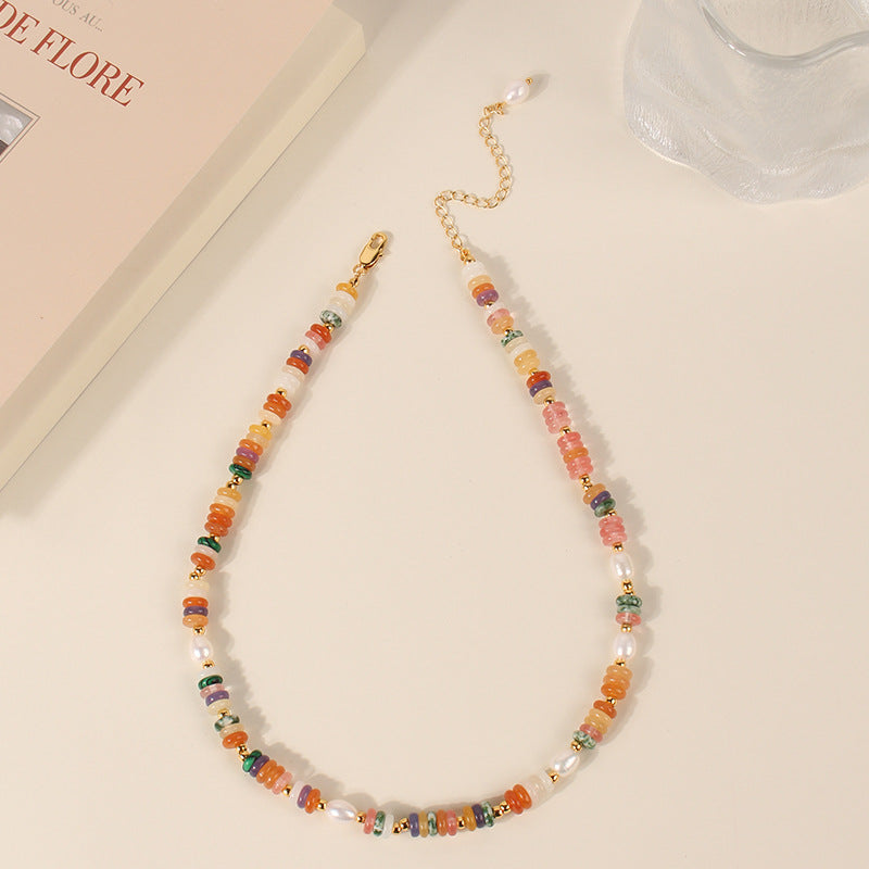 Collar de piedra natural de colores Collar de perlas naturales de agua dulce para mujer