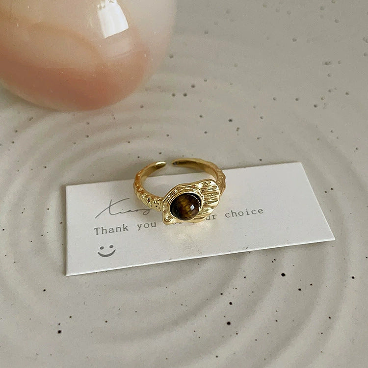 Anillo Maillard vintage de oro con girasol y ojo de tigre 