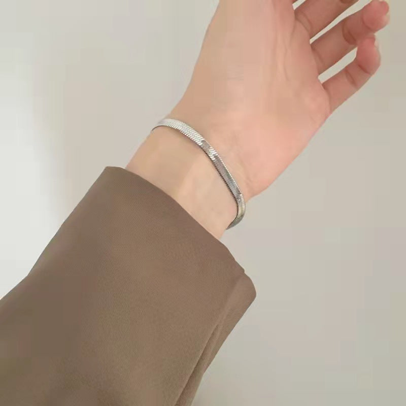 Cuban chain thick chain titanium steel bracelet men's couple bracelet accessories