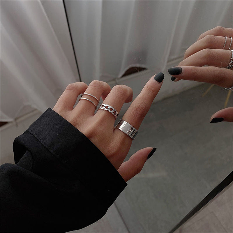 Anillo estilo hip hop punk