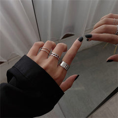 Anillo estilo hip hop punk
